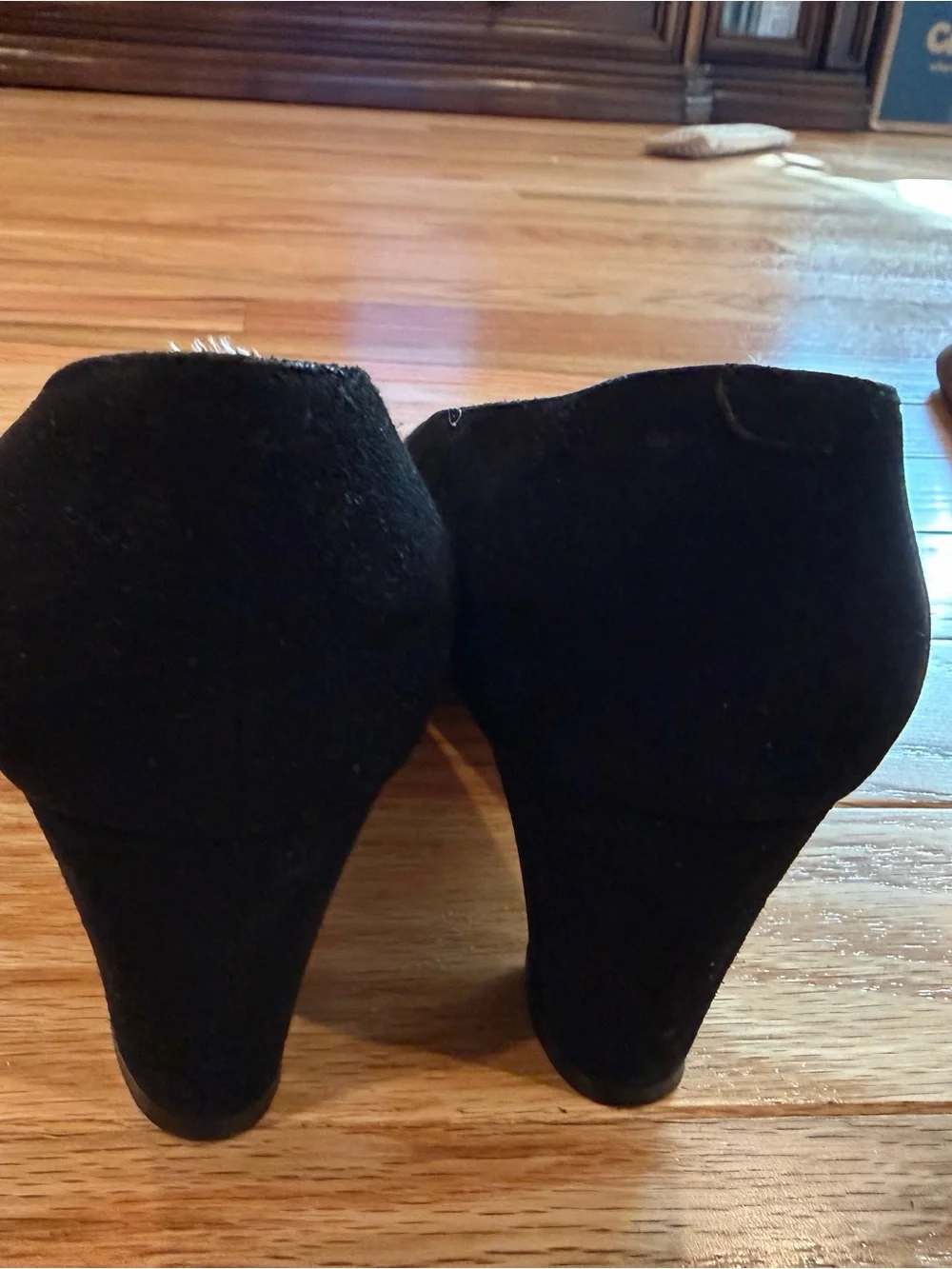 Silvia Fiorentina Black Suede Women's Pumps #shoes  #Italian